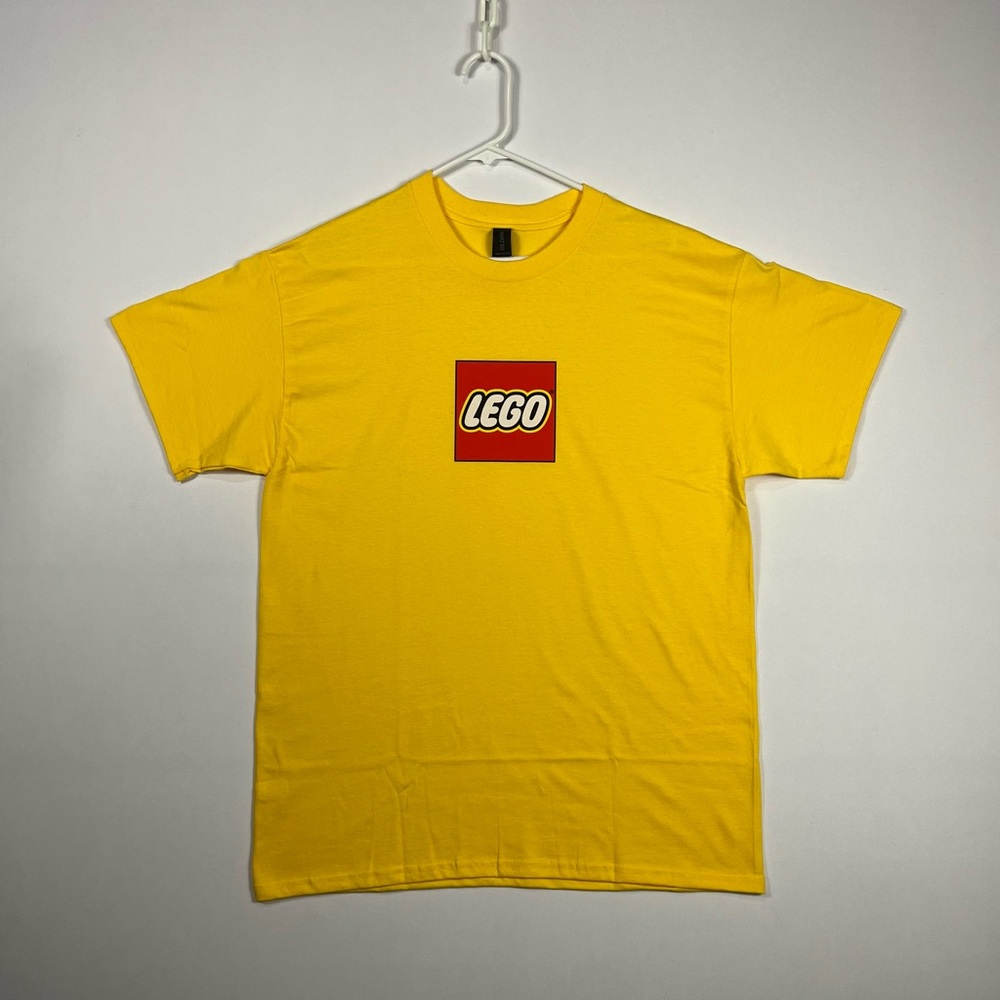 Lego Logo Yellow T-Shirt (New without Tags) Classic LEGOLAND, Lego collector tee